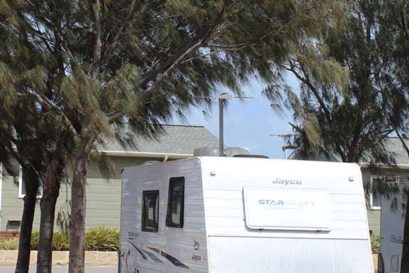 בית מלון כפרי Belair Gardens Caravan Park
