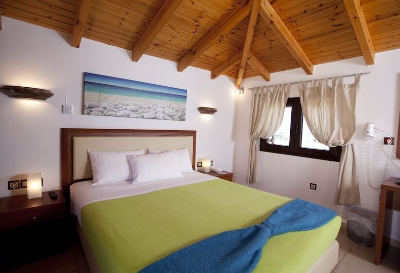 Отель Berdoussis