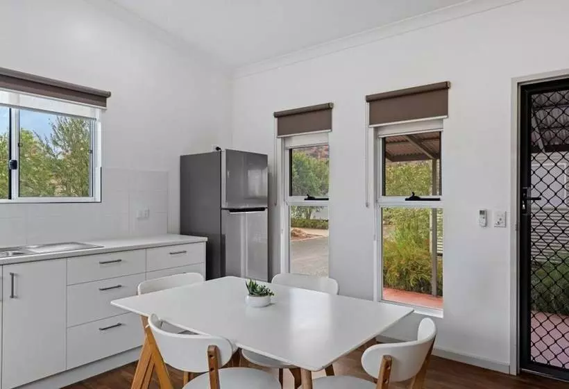 ホテル Discovery Parks  Alice Springs