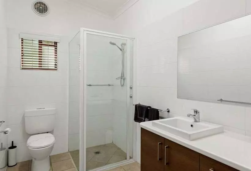 ホテル Discovery Parks  Alice Springs