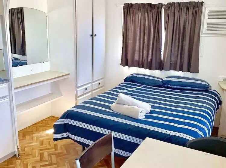 هتل Sunset Beach Holiday Park
