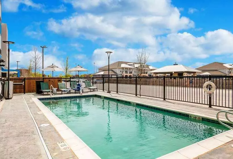 Hotelli Tru By Hilton Midland