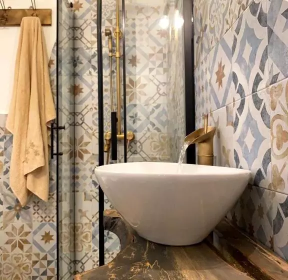 ベッドアンドブレックファースト Canduleri