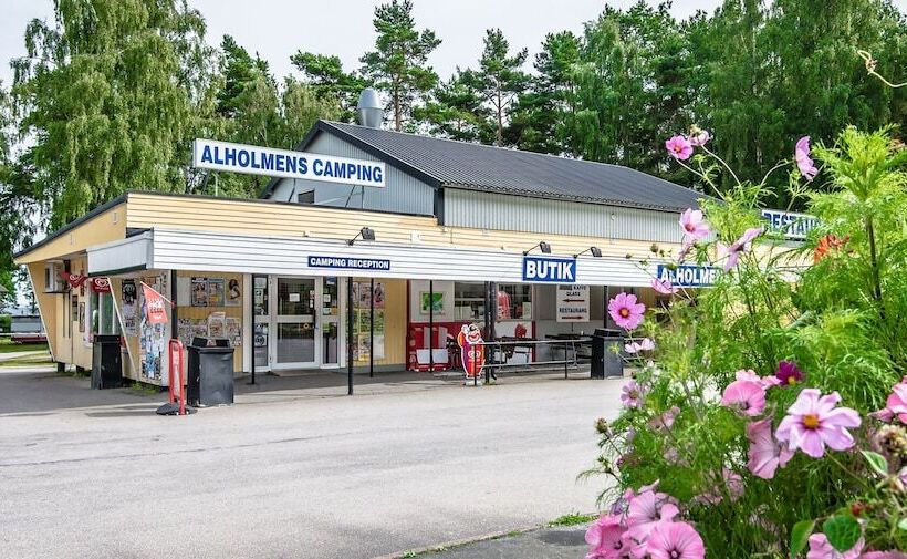 هتل Alholmens Bad O Camping