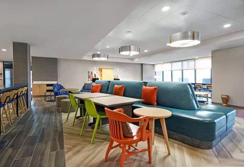 ホテル Home2 Suites By Hilton Springdale Cincinnati