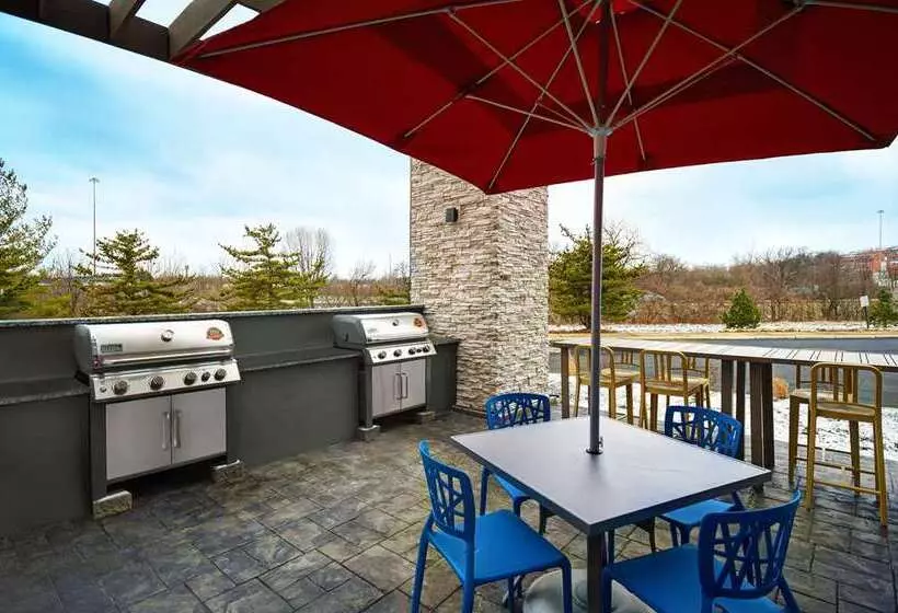 ホテル Home2 Suites By Hilton Springdale Cincinnati