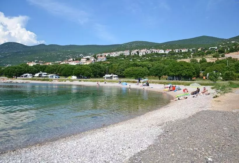 Hotelli Mobile Homes Camp Klenovica