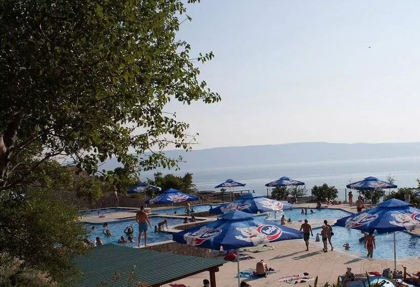 Hotelli Mobile Homes Camp Klenovica