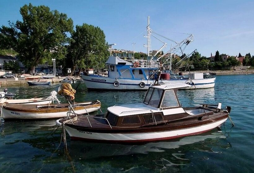 호텔 Mobile Homes Camp Klenovica