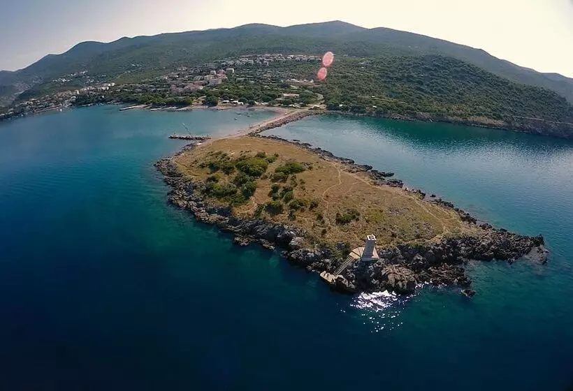 Hotelli Mobile Homes Camp Klenovica