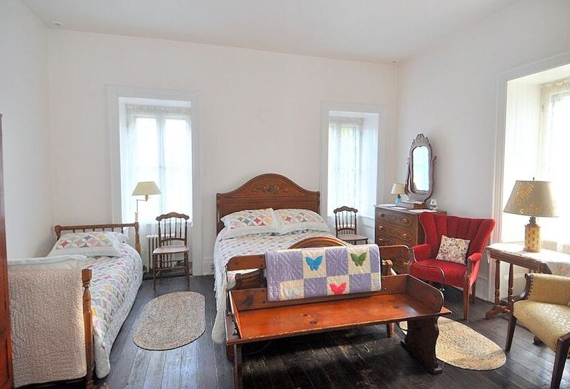 Manor At Berkeley Springs