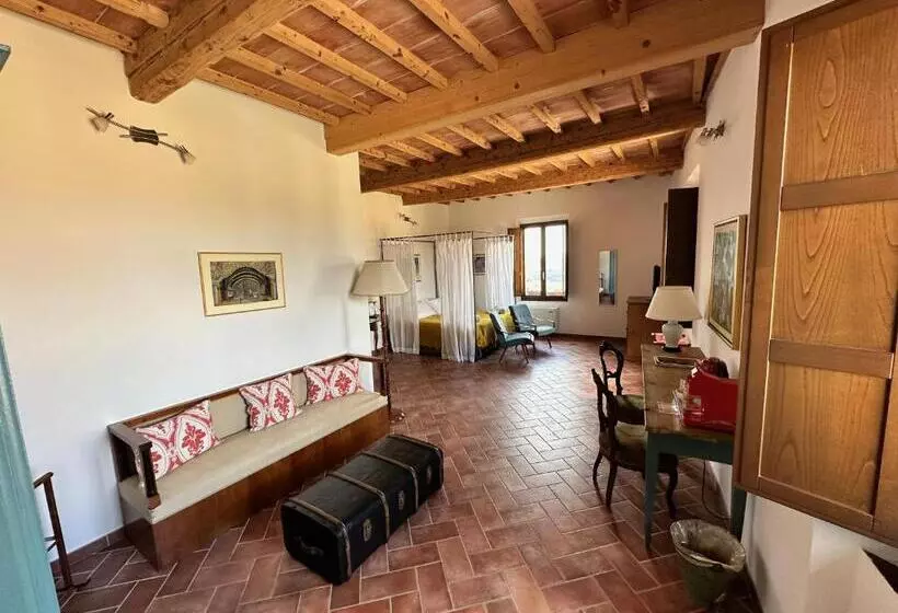 Majatalo Rooms And Wine Al Castello