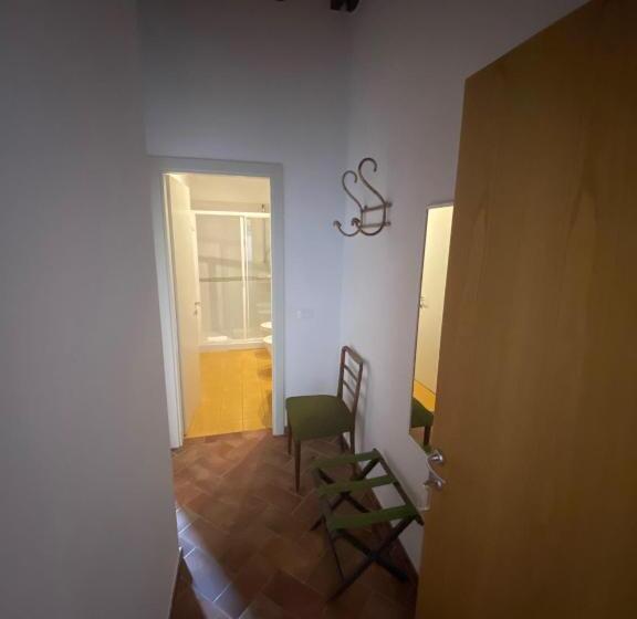 Пансион Rooms And Wine Al Castello