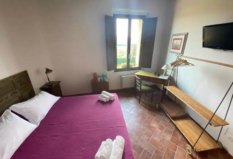 Majatalo Rooms And Wine Al Castello