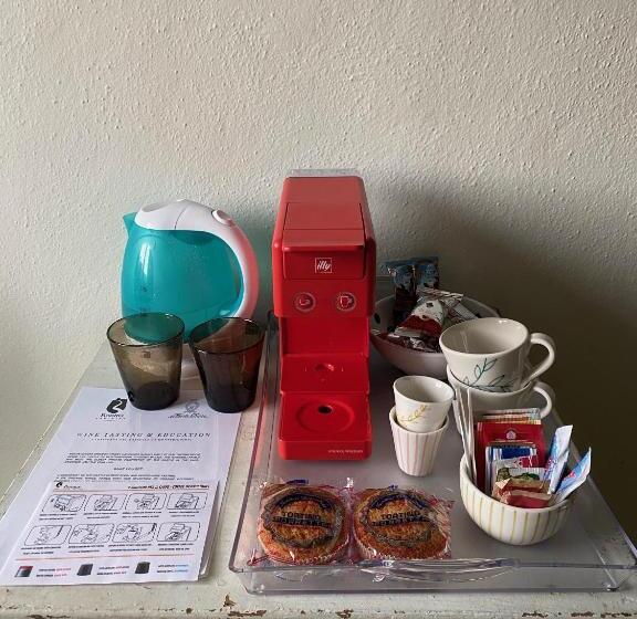 Пансион Rooms And Wine Al Castello