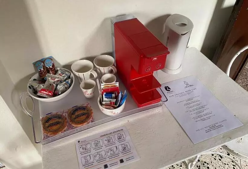 Majatalo Rooms And Wine Al Castello