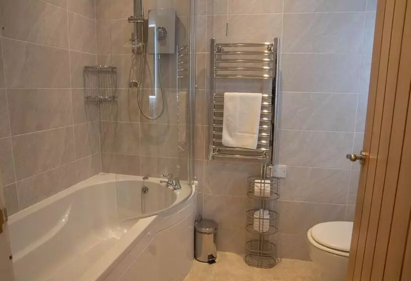 استراحتگاه Ironmasters House