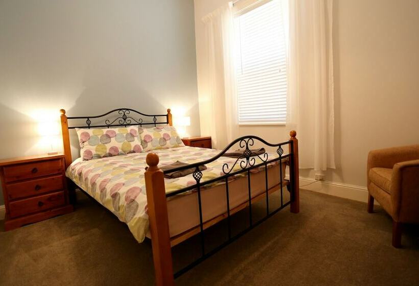 Bath Street Cottages