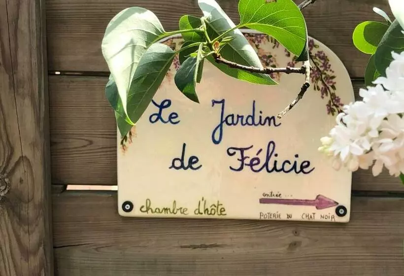 Aamiaismajoitus (B&B) Le Jardin De Félicie
