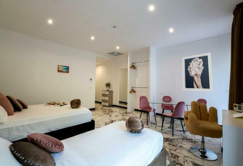 Хостел Grand Hotel Serapide