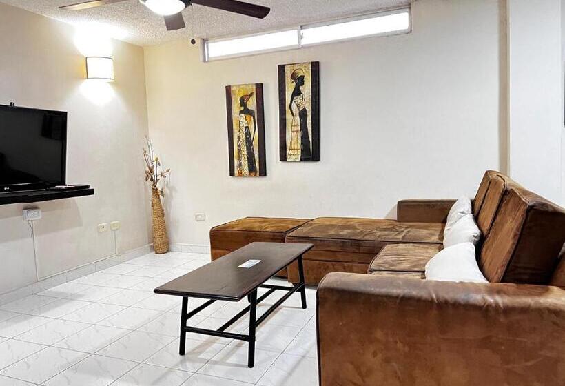 בית מלון כפרי Boston Superior