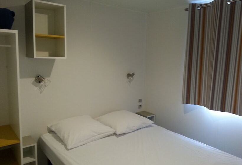 هتل Camping Du Pont D Avignon