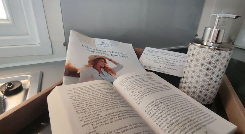 هتل Camping Du Pont D Avignon