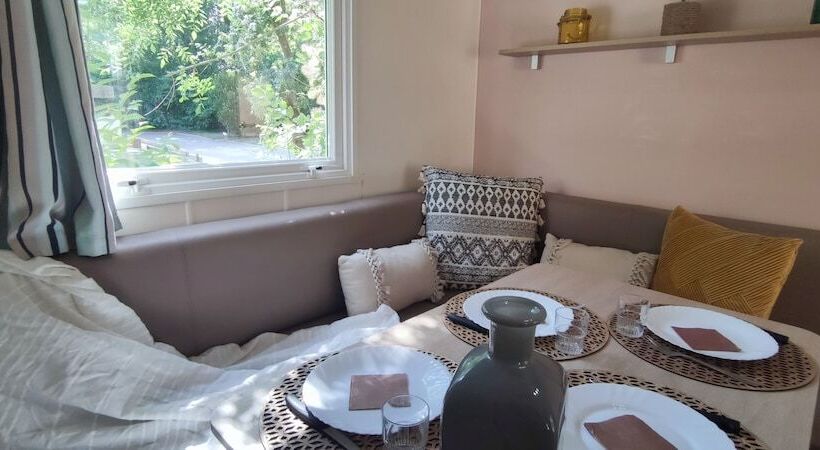 هتل Camping Du Pont D Avignon