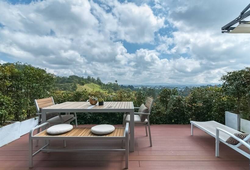 בית מלון כפרי Teva Glamping & Retreat