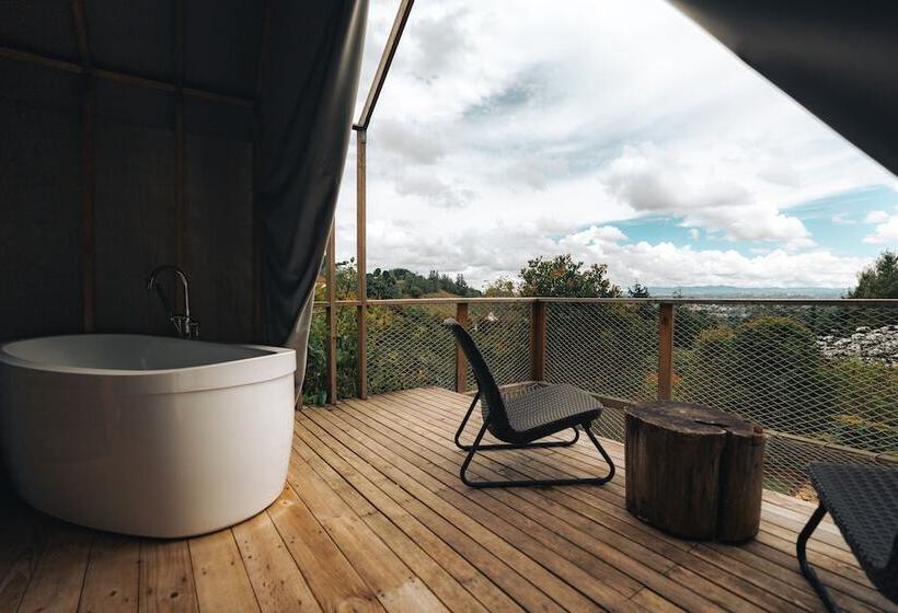 בית מלון כפרי Teva Glamping & Retreat