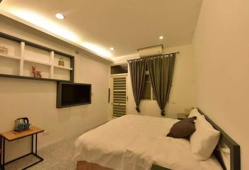 پانسیون Mumu Inn