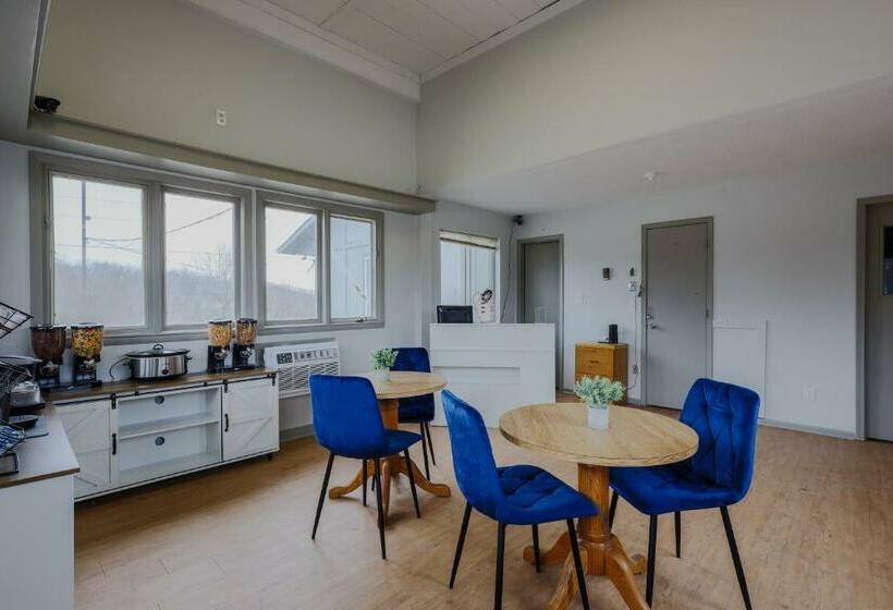 Rivers End Motel And Rv Park