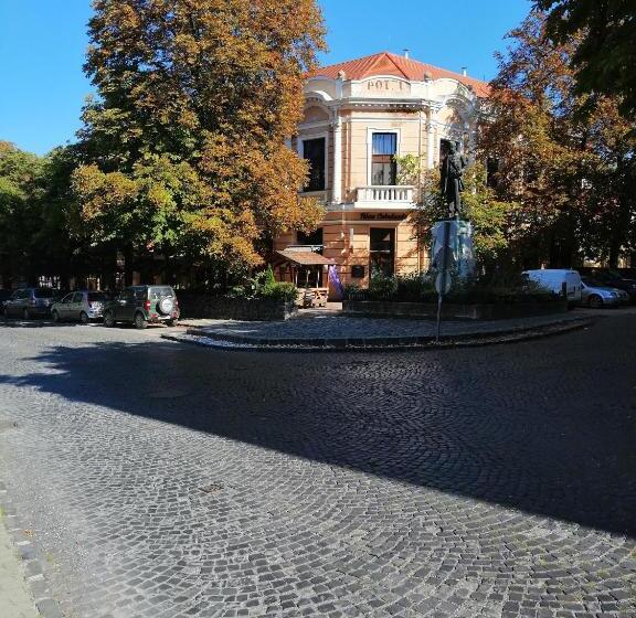 Bed and Breakfast Kisfaludy Vendégház  Sümeg