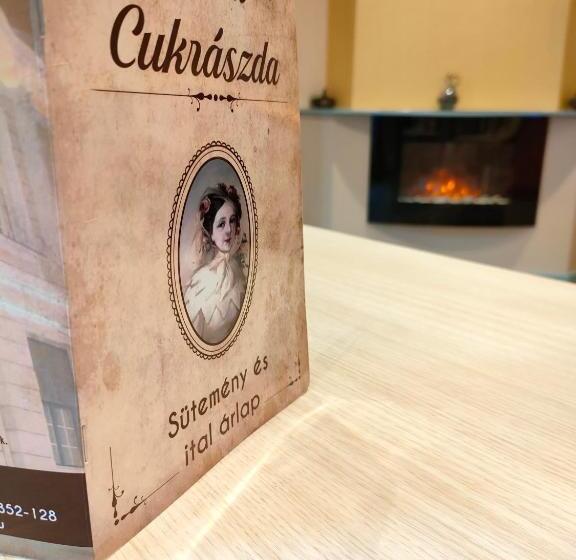 Bed and Breakfast Kisfaludy Vendégház  Sümeg