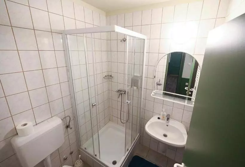 ベッドアンドブレックファースト Kisfaludy Vendégház  Sümeg