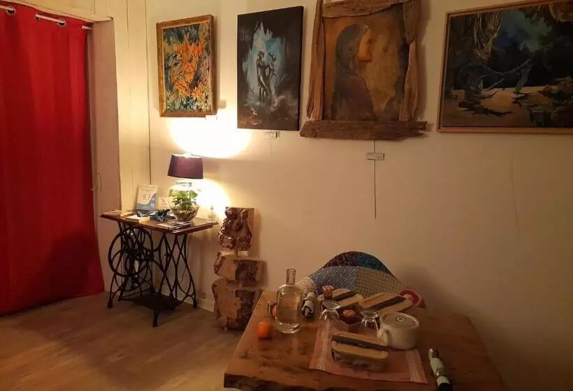 Aamiaismajoitus (B&B) Maison Dougnac