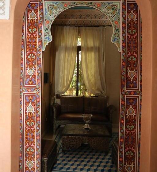 Отель Equi Palace & Spa Near Aeroport