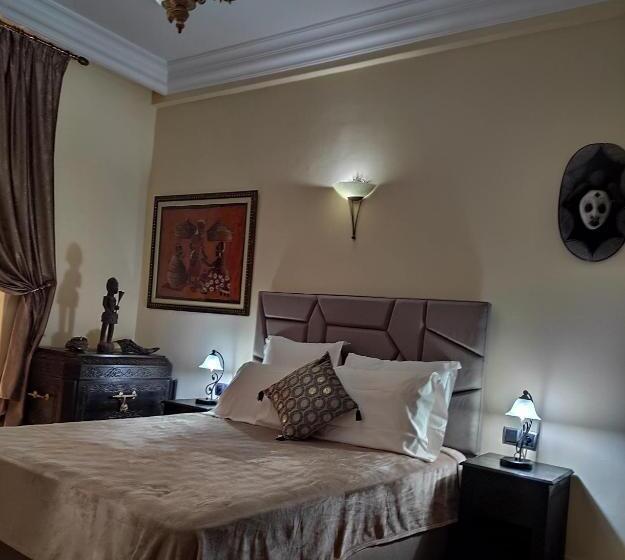 Отель Equi Palace & Spa Near Aeroport