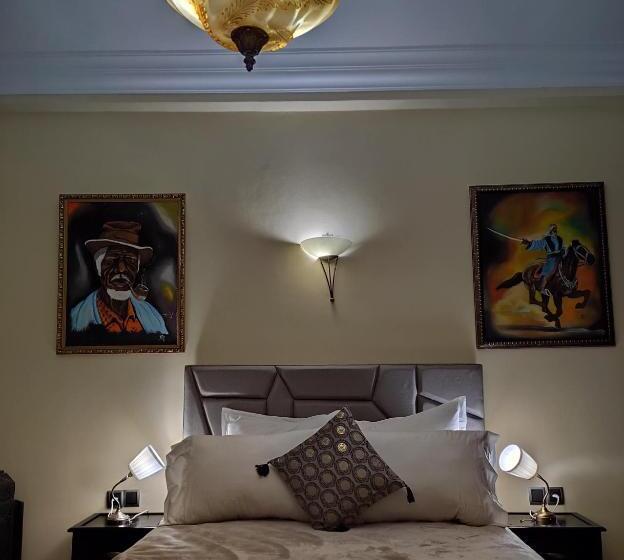 Отель Equi Palace & Spa Near Aeroport