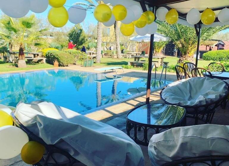 Отель Equi Palace & Spa Near Aeroport