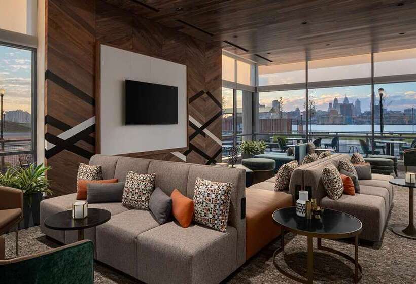 Отель Hilton Garden Inn Camden Waterfront Philadelphia