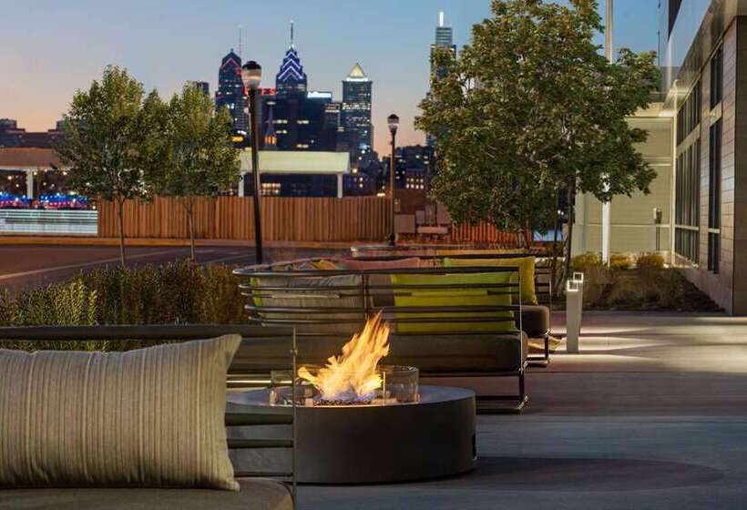 Отель Hilton Garden Inn Camden Waterfront Philadelphia