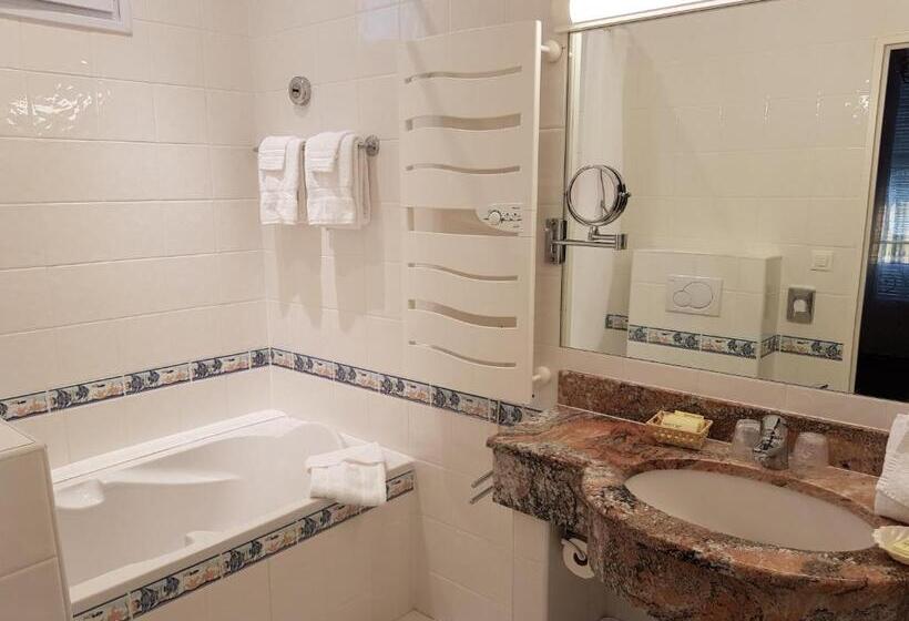 בית מלון כפרי Hôtel De Charme Brise Marine