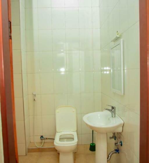 בית מלון כפרי Africa Natural Tours Kilimanjaro White House