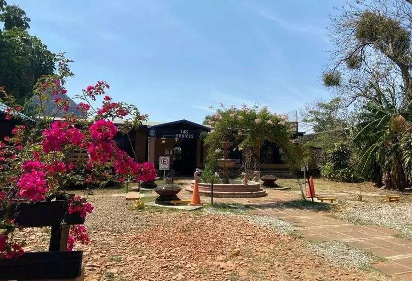 ホテル Los Cruxes Sam Paz