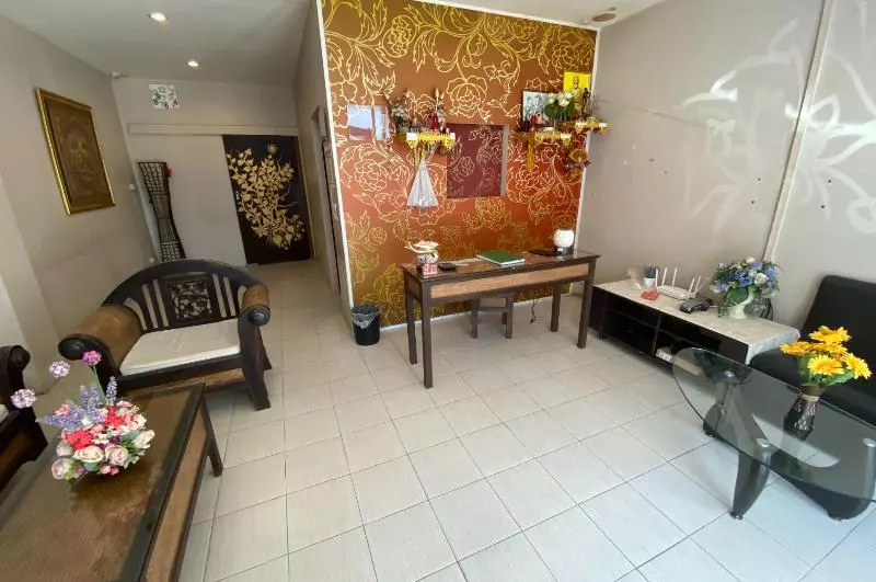 Hotelli Oyo 75311 Bed One