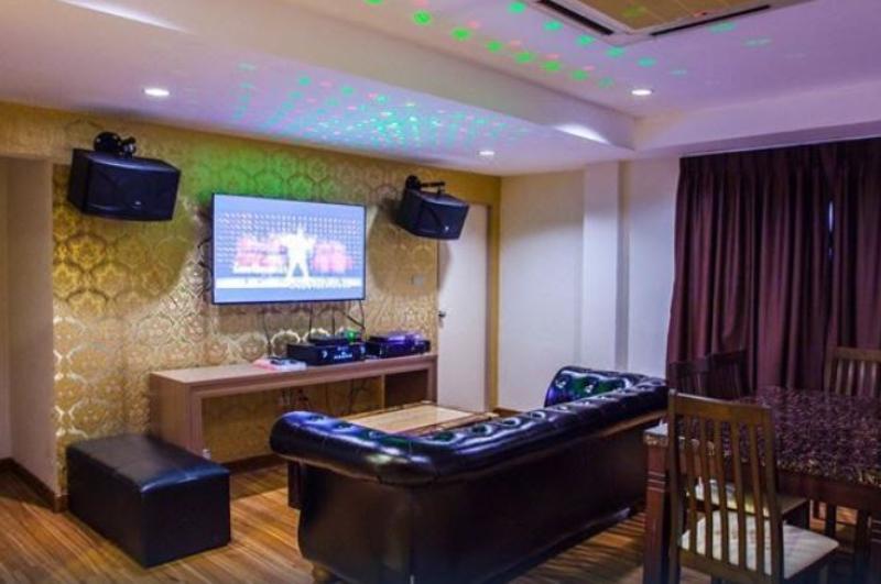 호텔 Oyo 75311 Bed One