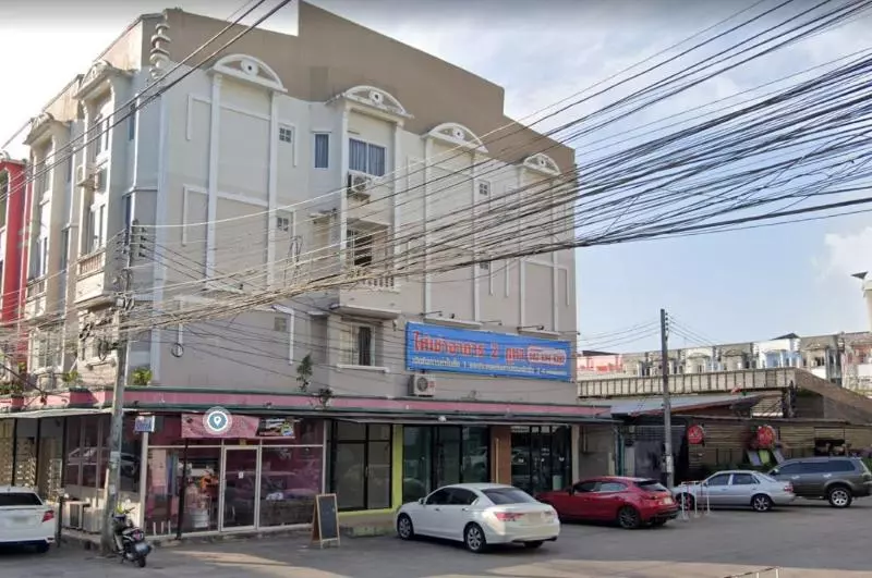 Hotelli Oyo 75311 Bed One