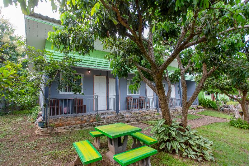 Hotel Oyo 75318 Ruan Rim Dao Chiang Dao