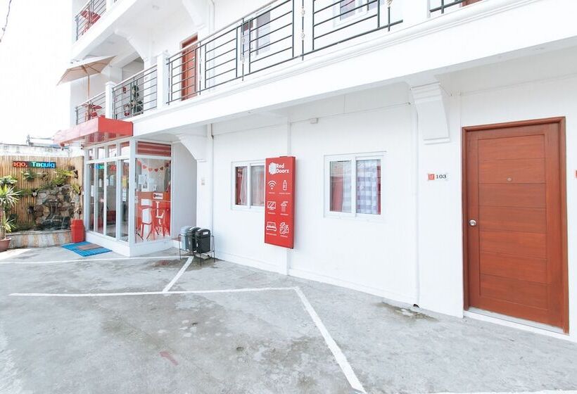 فندق Reddoorz Near Mercado Del Lago